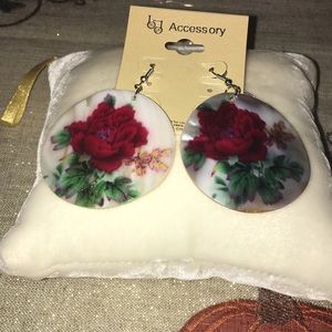 Brand new rose earrings